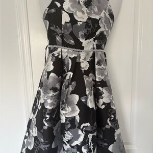 Speechless Black Floral Dress